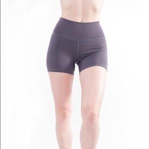 Ptula Compression short